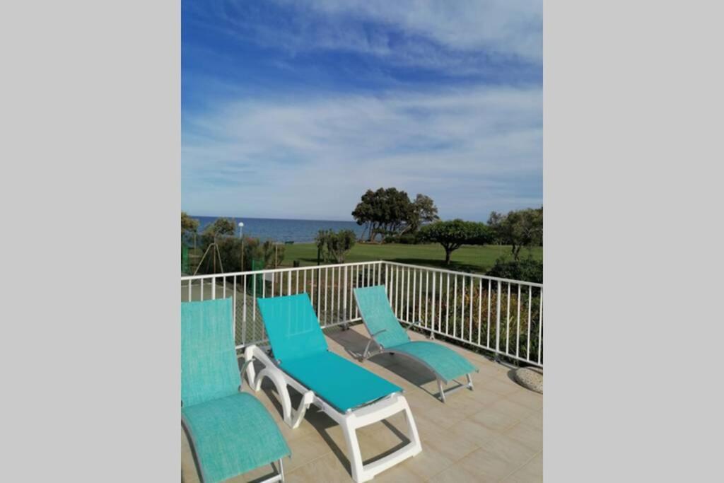 Studio 4 Personnes Bord De Mer Avec Piscine Wifi سيرفيون المظهر الخارجي الصورة