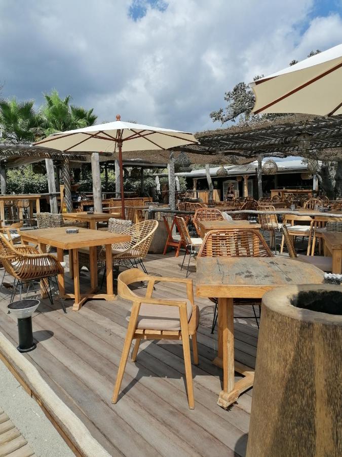 Studio 4 Personnes Bord De Mer Avec Piscine Wifi سيرفيون المظهر الخارجي الصورة