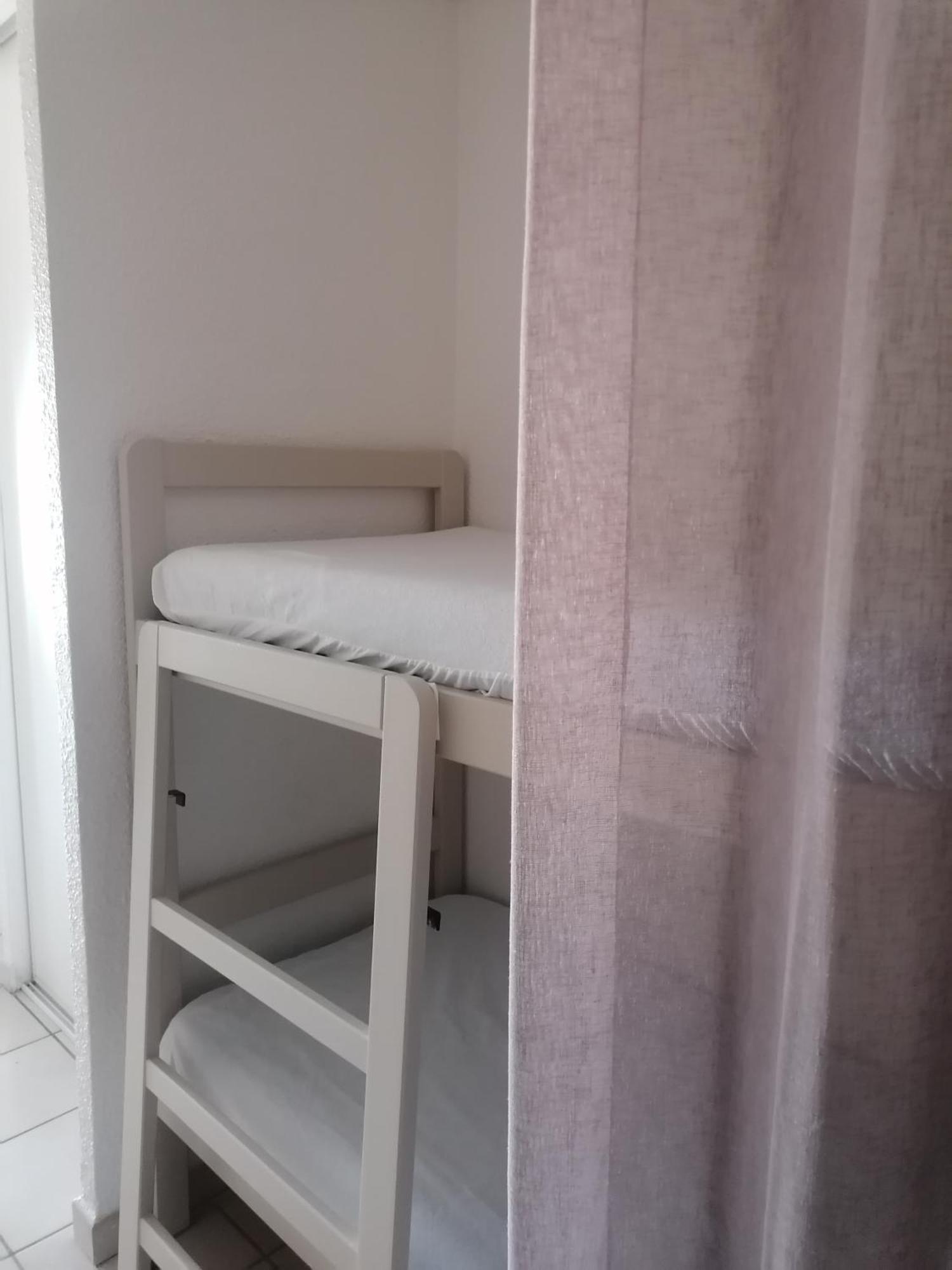 Studio 4 Personnes Bord De Mer Avec Piscine Wifi سيرفيون المظهر الخارجي الصورة