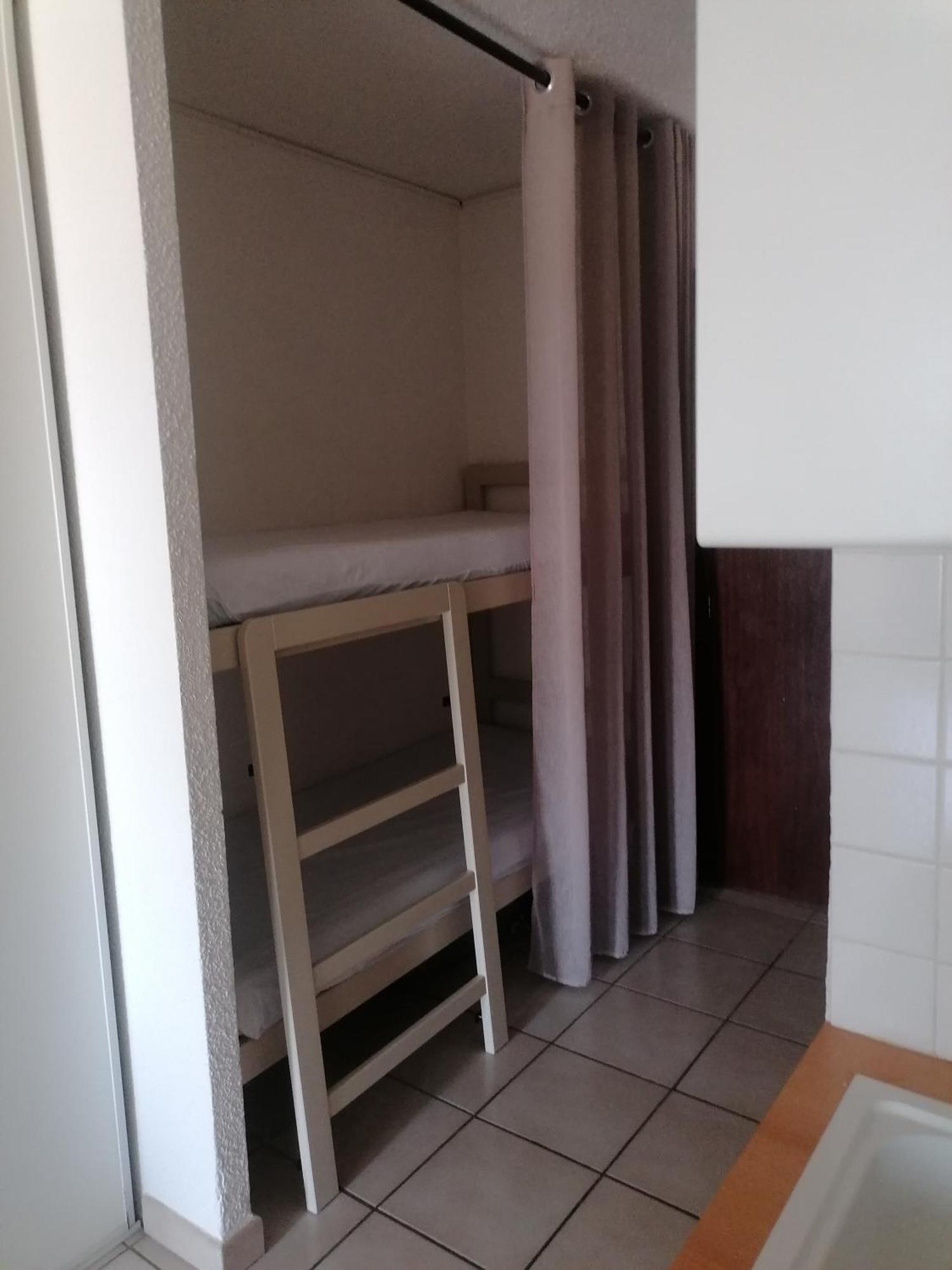 Studio 4 Personnes Bord De Mer Avec Piscine Wifi سيرفيون المظهر الخارجي الصورة